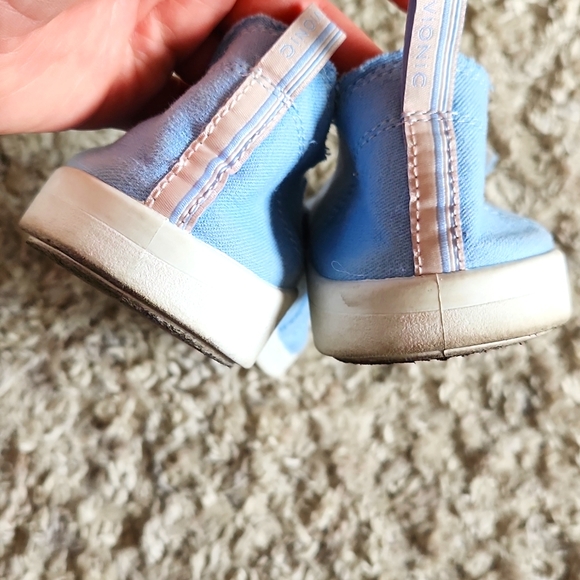 Vionic slip-ons - Picture 3 of 6